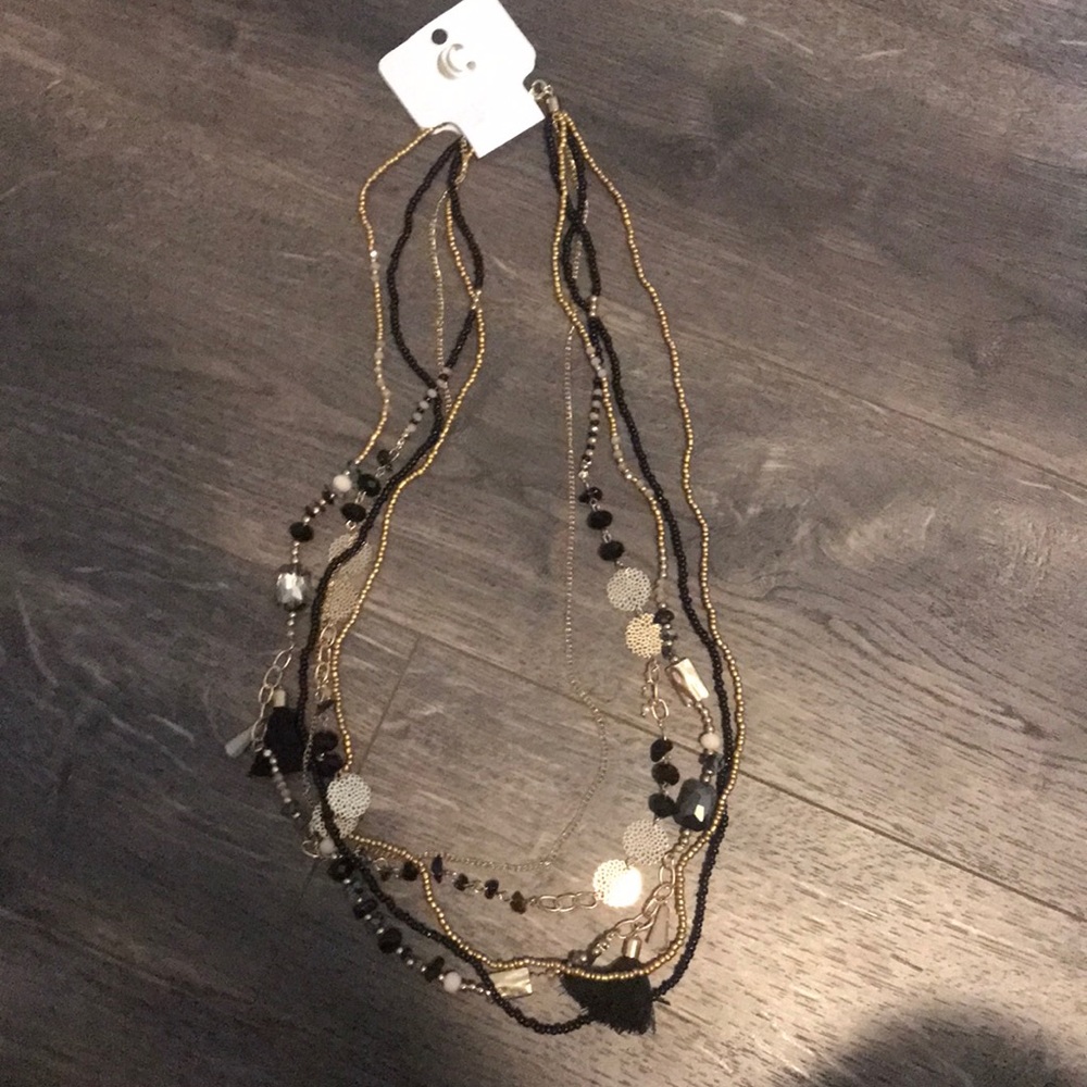 Black and Gold Fashion Necklace
